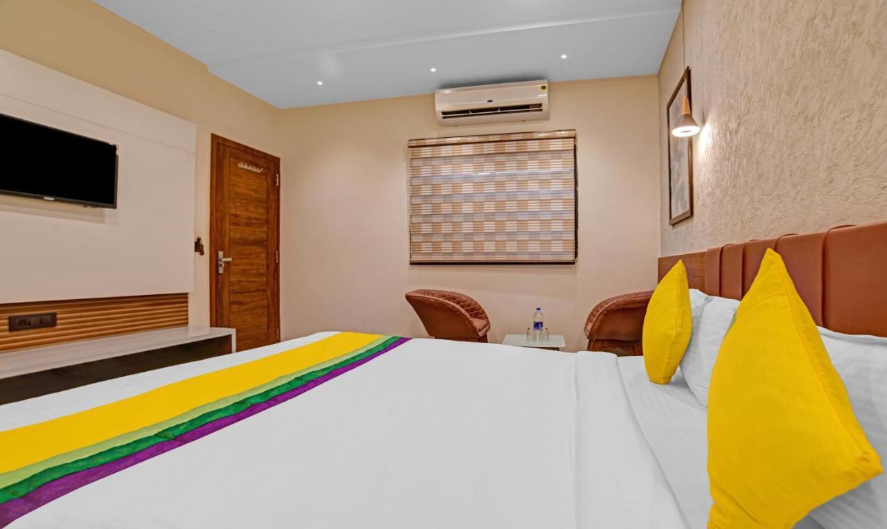Hotel Abhilasha Inn Pachmarhī エクステリア 写真